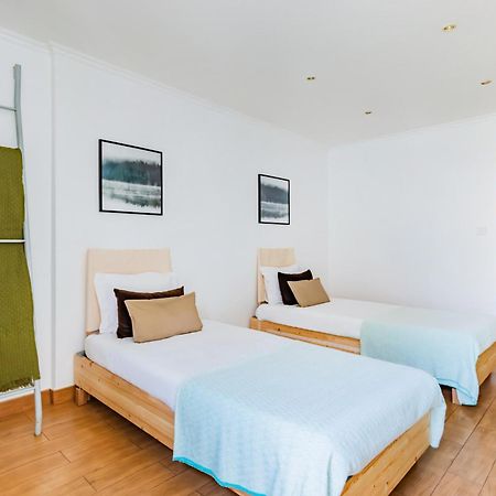 Santo Amaro Beach Family Stays Oeiras Eksteriør bilde